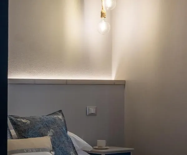 بيت ضيافة Aquamarina 3*